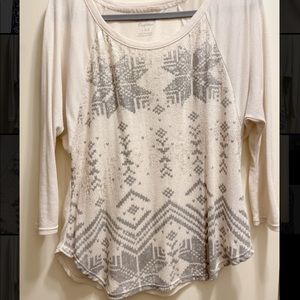 American Eagle Outfitters Crew Neck 3/4 sleeve